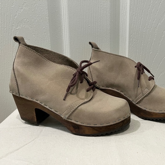 Sandgrens Women's Chukka Clog Boots (5M) - Picture 2 of 13